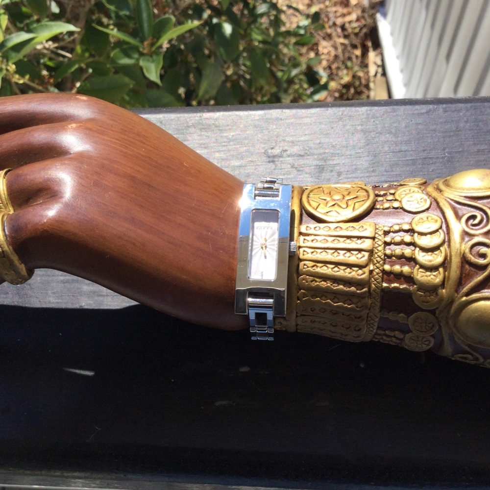 GUCCI 3900 SERIES WATCH
